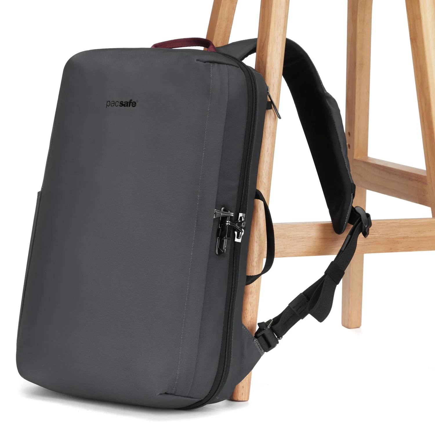 Pacsafe® V anti-theft commuter backpack (Fits 13" / 16" Laptop) - Image 38