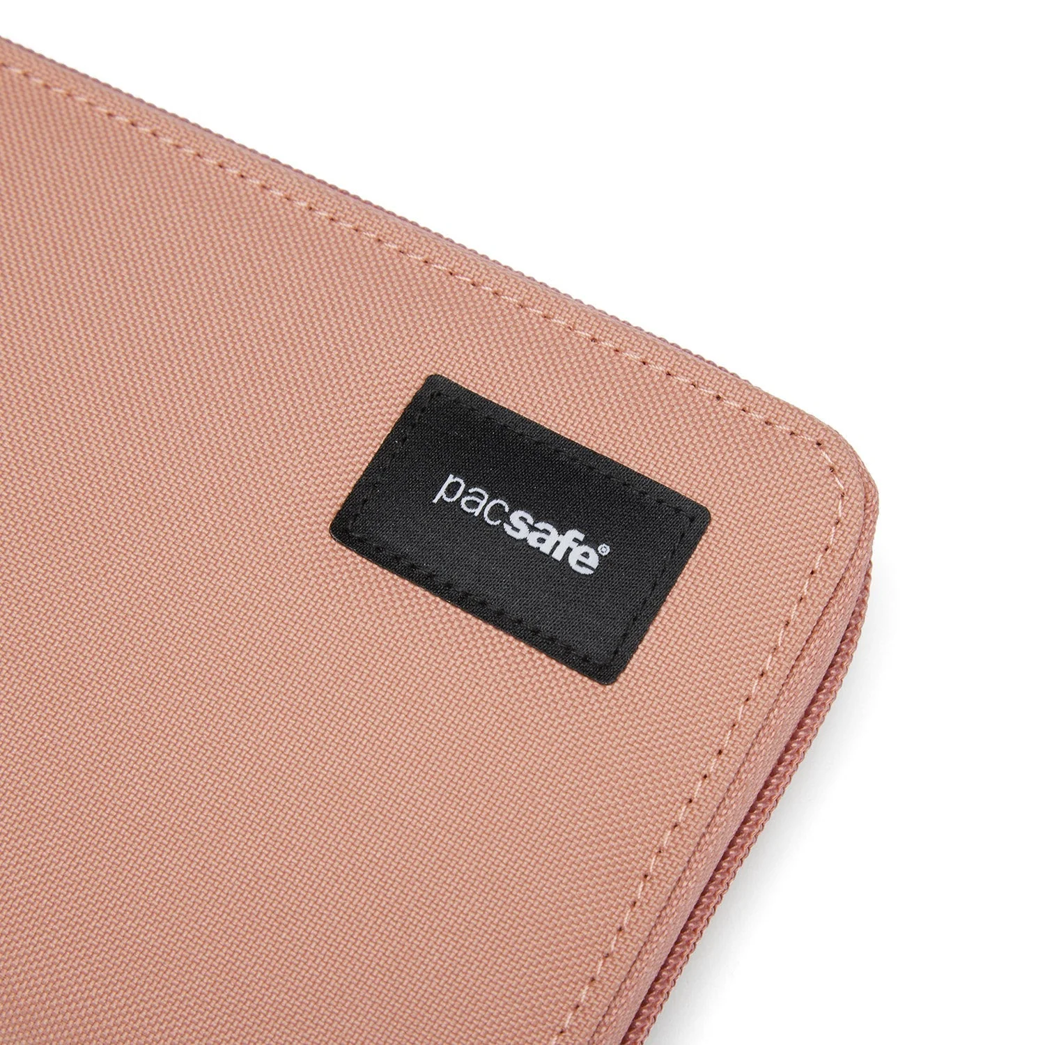 Pacsafe® RFIDsafe™ RFID blocking continental wallet - Image 19