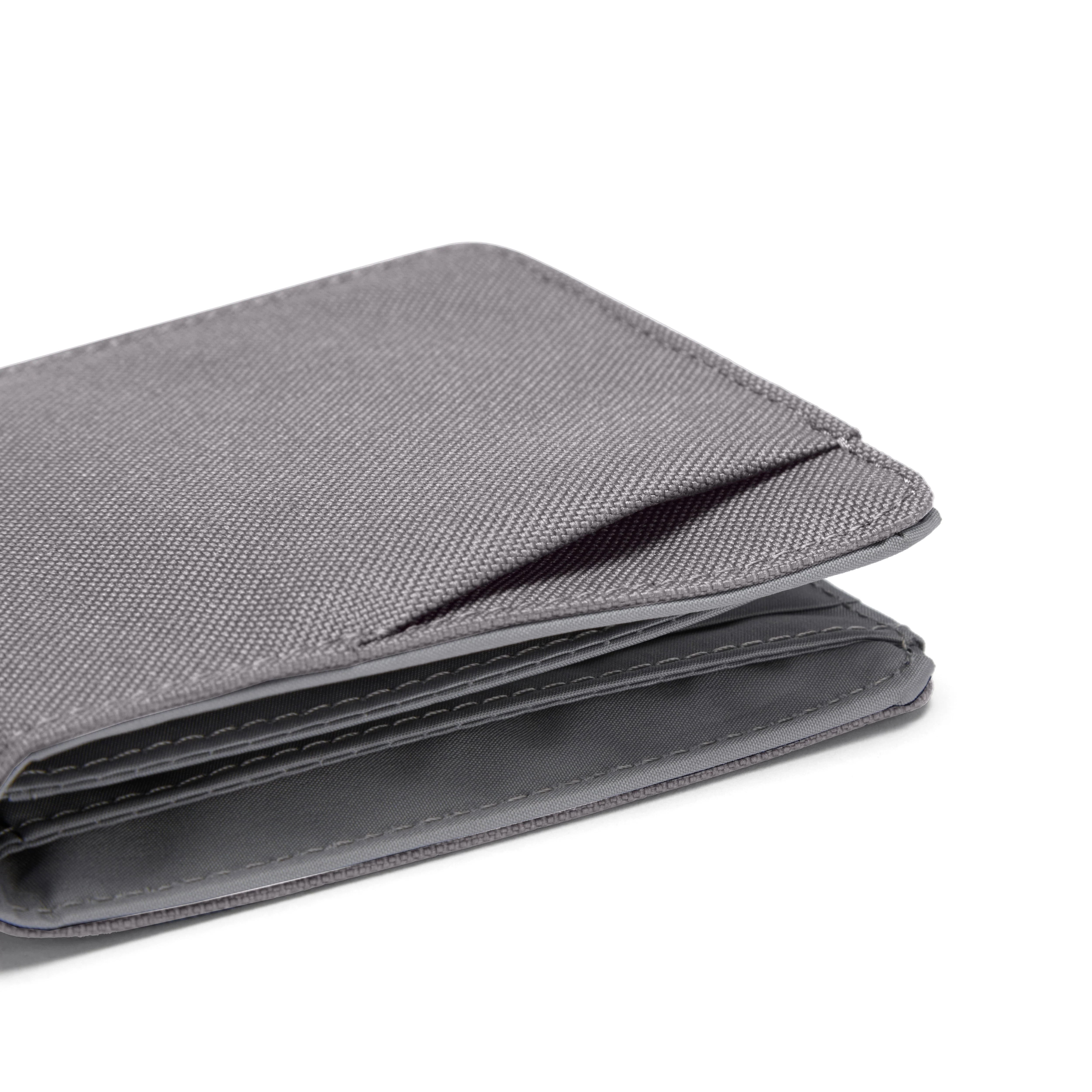 Pacsafe® RFIDsafe™ RFID blocking bifold wallet - Image 32