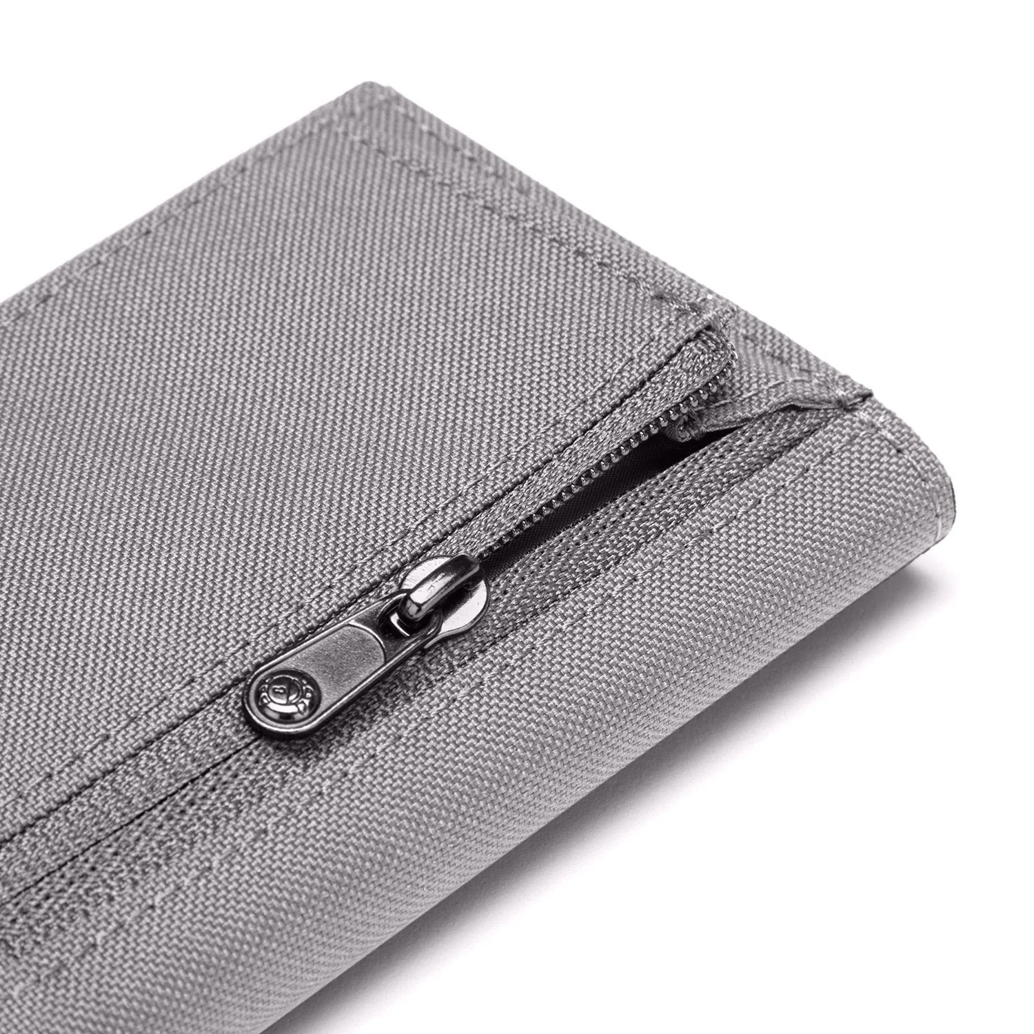 Pacsafe® RFIDsafe™ RFID blocking trifold wallet - Image 19